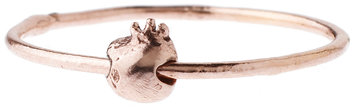 Skull Ring with diamonds