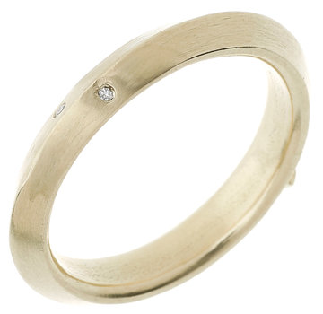 Sadalsuud Wedding Ring with diamonds